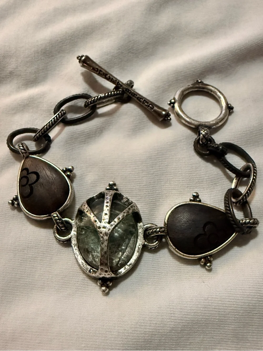Lucky Brand Silver Tone Dual Side Floral Toggle Chain Bracelet, Signed, Metal